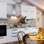 Beautiful In With Wifi Apartament