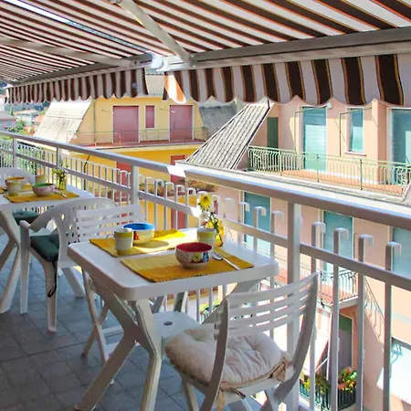 Apartman Awesome In With Wifi Casarza Ligure
